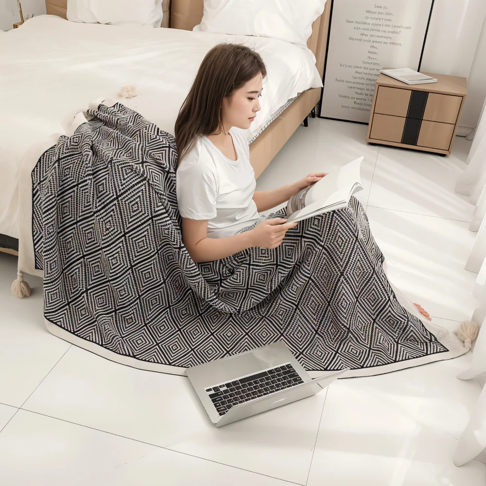 Arvion Geometrische Wohndecke – Moderne Eleganz und angenehme Wärme - Image 3