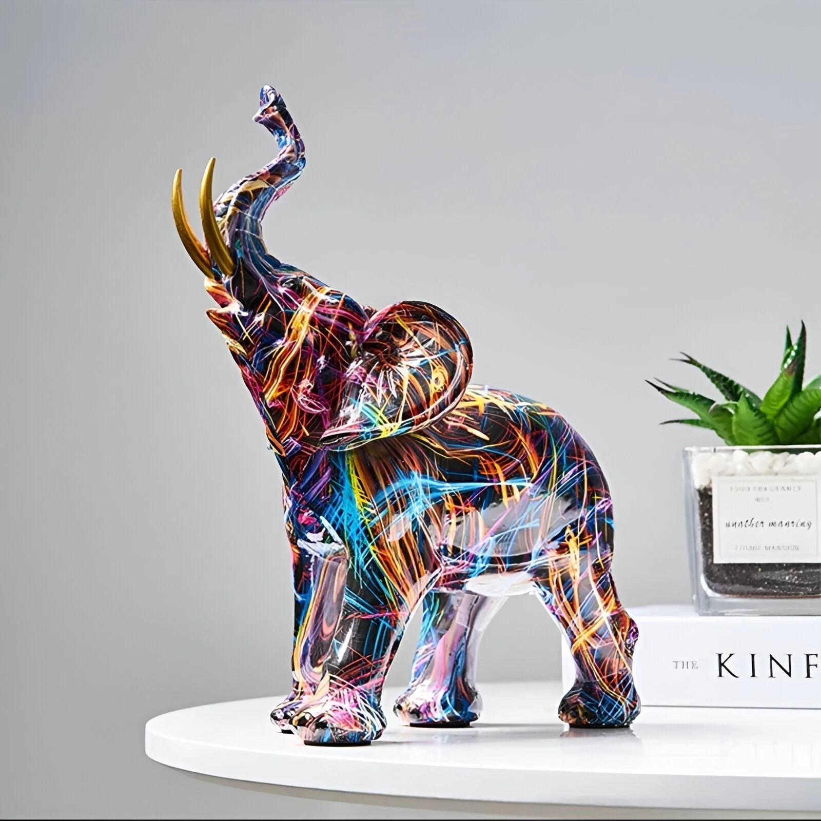 Eleva Skulptur – Farbige Elefantenfigur aus Kunstharz - Image 3