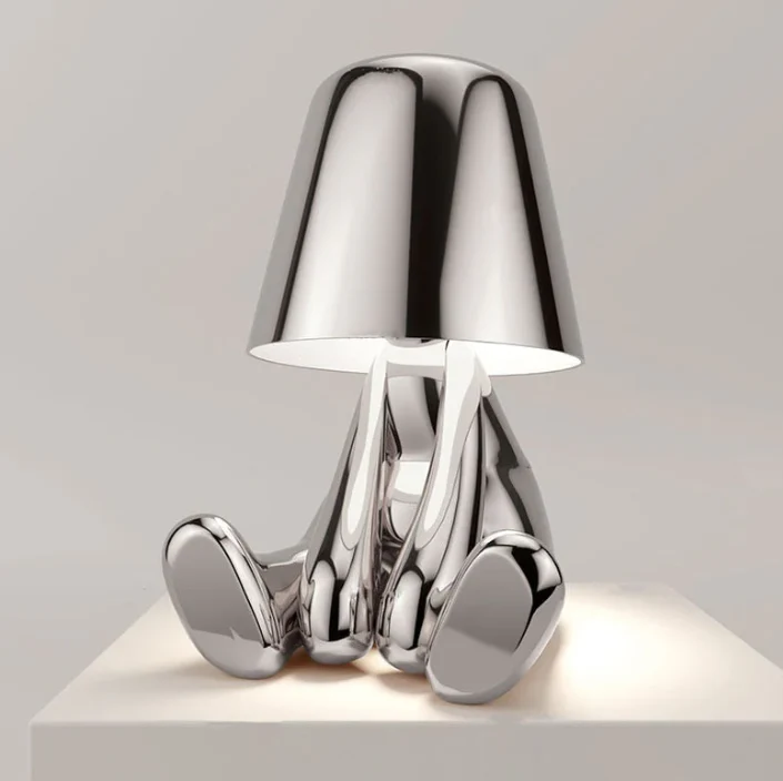 GULD – LED-Tischleuchte in gold- oder silberfarbenem Design - Image 10