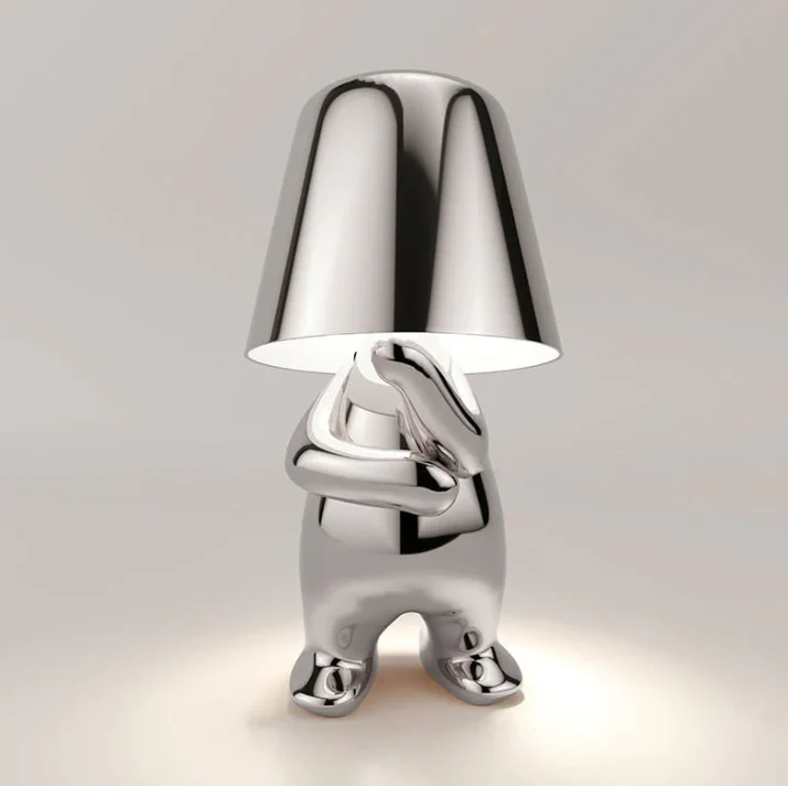 GULD – LED-Tischleuchte in gold- oder silberfarbenem Design - Image 8