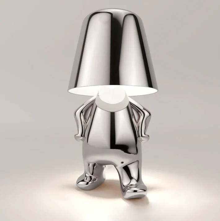 GULD – LED-Tischleuchte in gold- oder silberfarbenem Design - Image 9