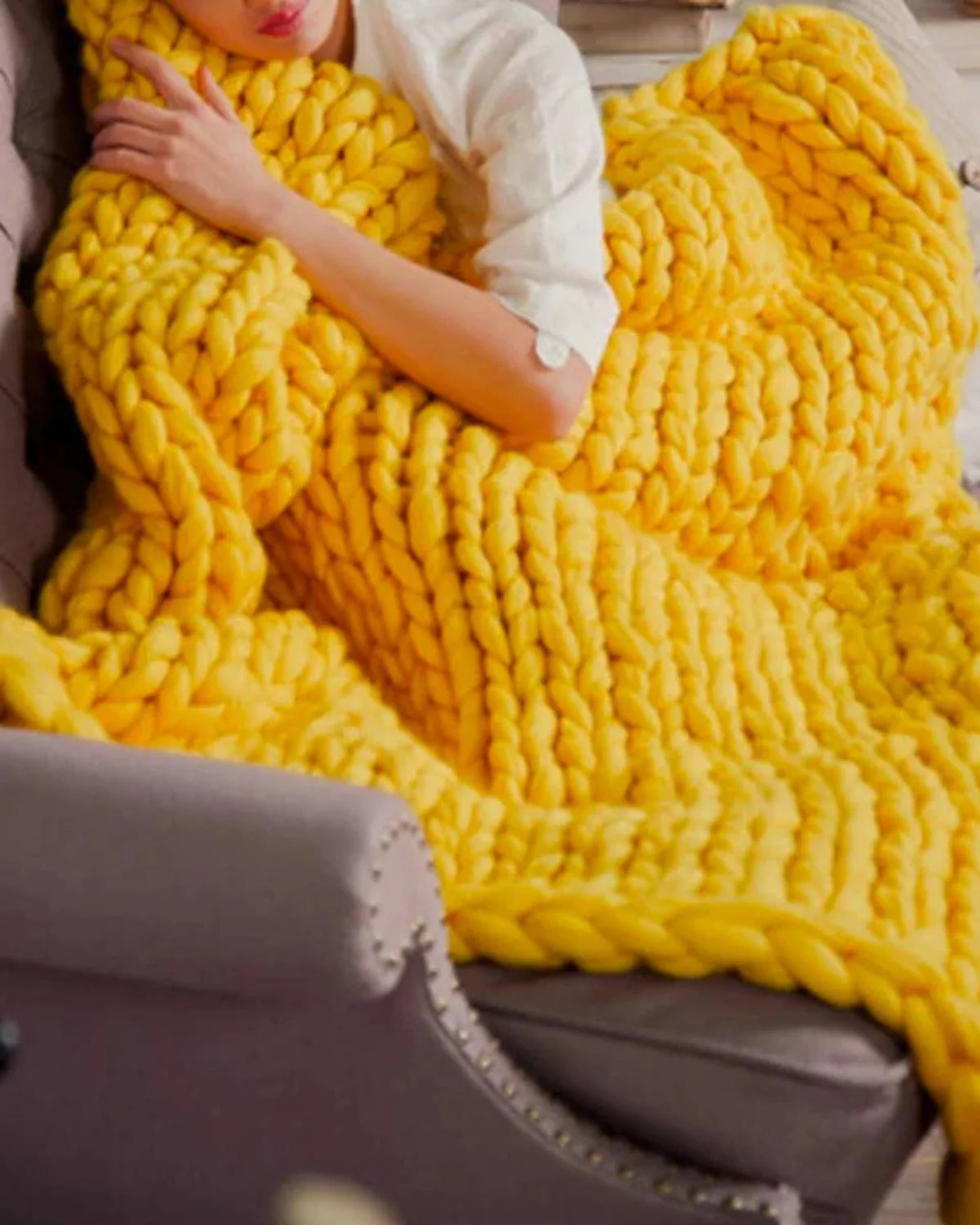 La Maille Majestueuse – Gestrickte Wohndecke für Sofa und Bett - Image 14