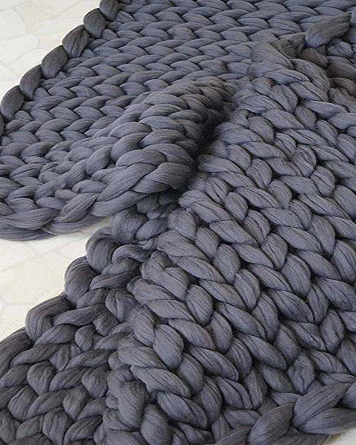 La Maille Majestueuse – Gestrickte Wohndecke für Sofa und Bett - Image 8