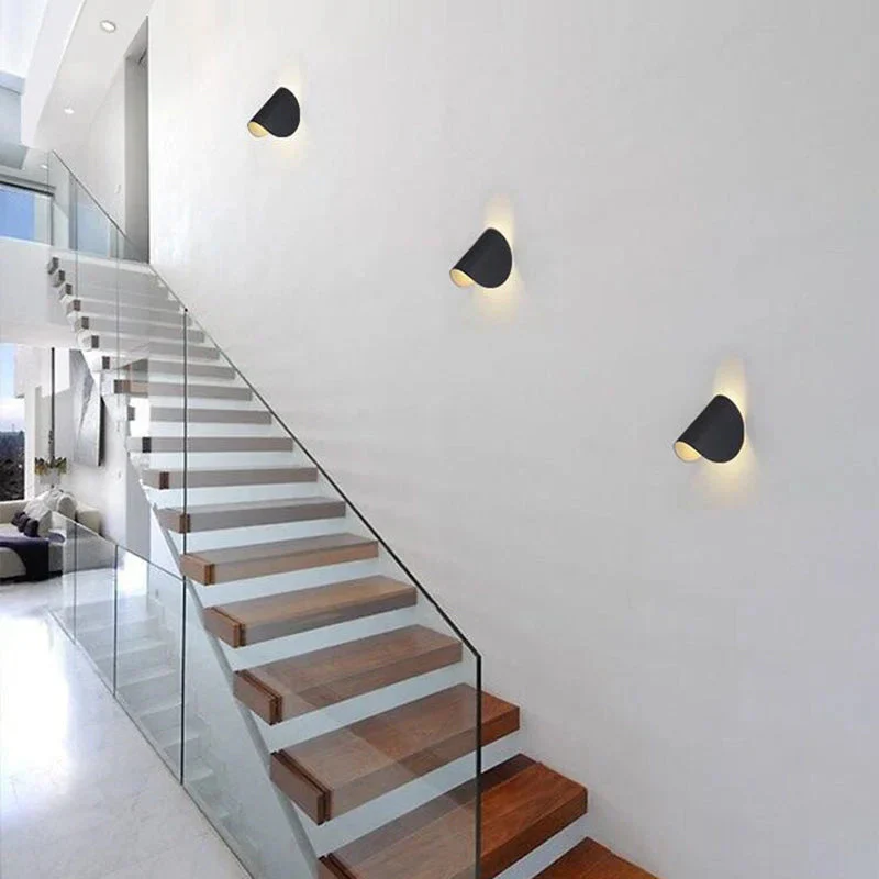 LumiGlow LED-Wandleuchte mit Farbwechsel und modernem Design - Image 3