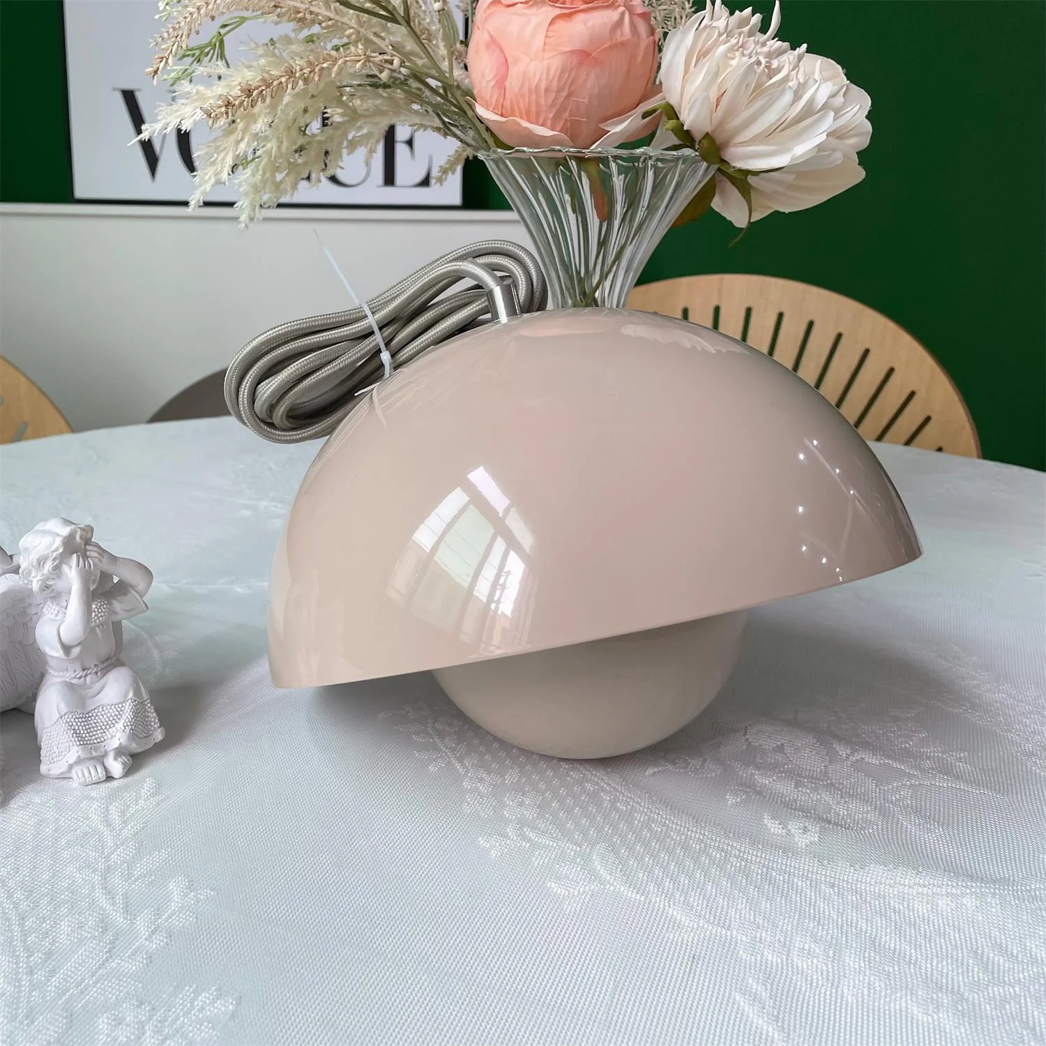 Rovena Pendelleuchte – Metall-Hängelampe mit halbrundem Schirm - Image 7